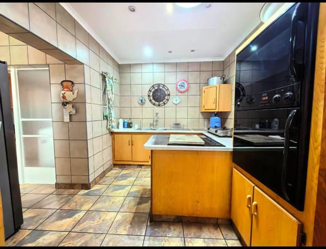 3 BEDROOM HOUSE FOR SALE IN VAALPARK